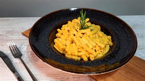 Cheddar Soslu Makarna