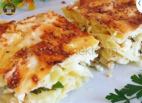 Fırında Makarna Böreği