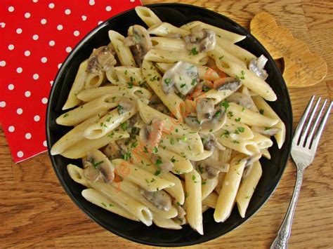 Mantarlı Kremalı Makarna Tarifi