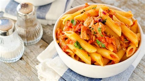 Ton Balıklı Makarna Tarifi